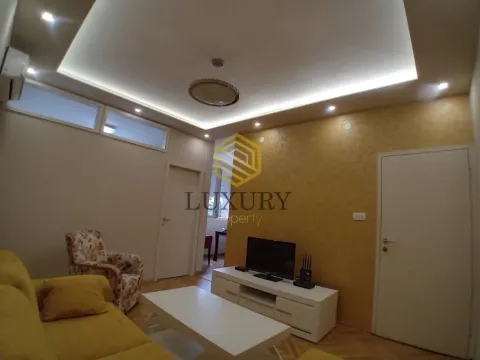 Izdavanje, jednosoban stan, 37m², Autobuska stanica, Podgorica - image 3