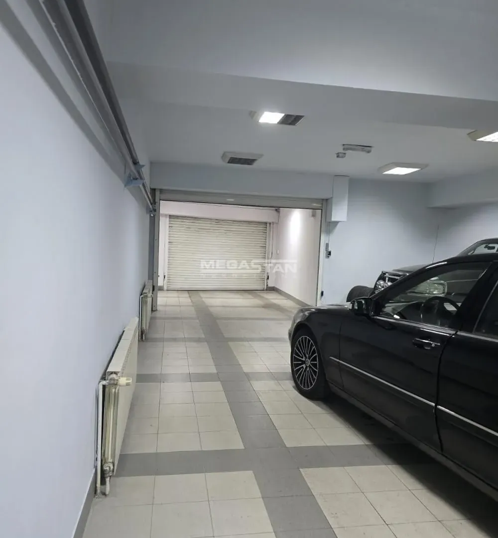 Sale, house, 815m², Vračar Sve Podlokacije, Beograd