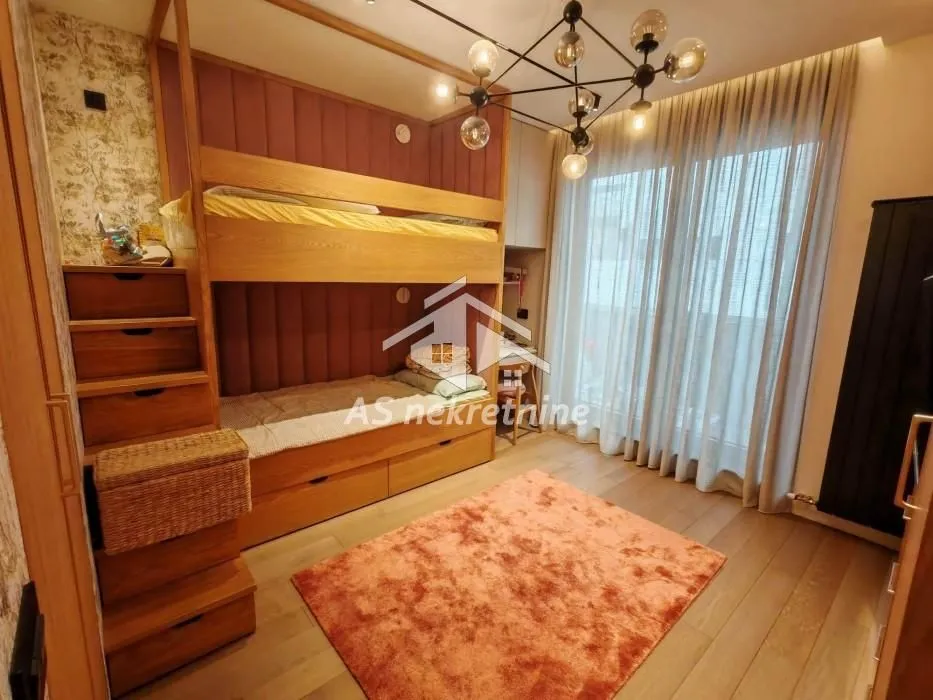 Prodaja, stan, 113m², Savski Venac, Beograd