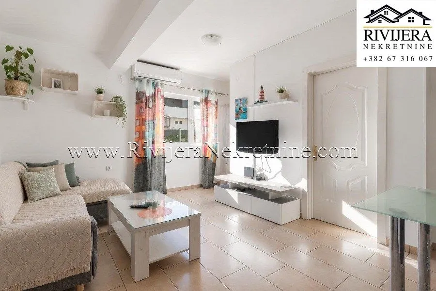 Prodaja, dvosoban stan, 56m², Donja Lastva, Tivat