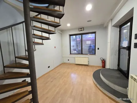 Sale, office space, 57m², Hadzipopovac, Palilula Sve Podlokacije