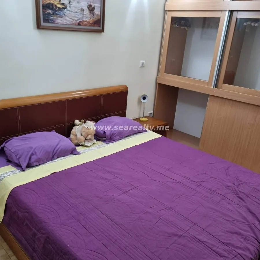 Rent, apartment, 103m², Centar, Tivat