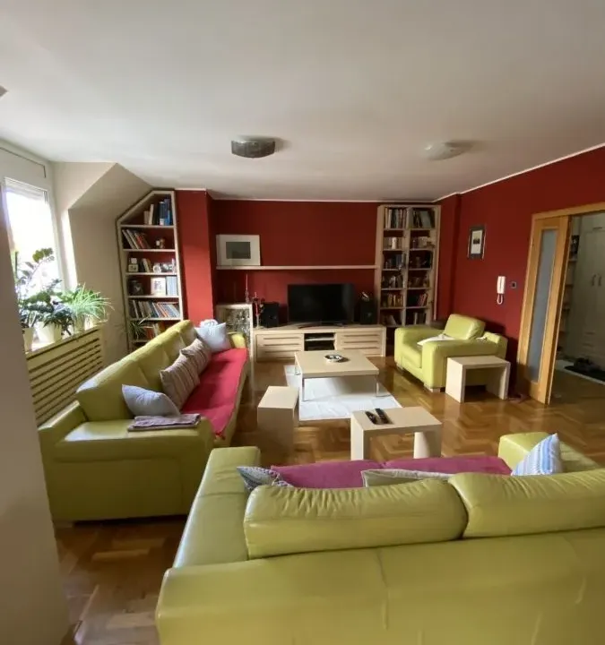 Prodaja, četvorosoban stan, 143m², Nova Detelinara, Novi Sad Sve Podlokacije