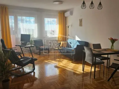 Prodaja, dvosoban stan, 54m², Bajnat, Subotica - image 1