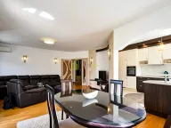 Rent, three bedroom apartment, 120m², City Kvart, Podgorica - image 16