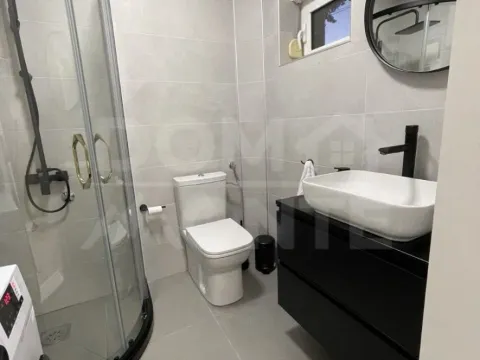 Rent, one bedroom apartment, 75m², Tivat, Crna Gora - image 6
