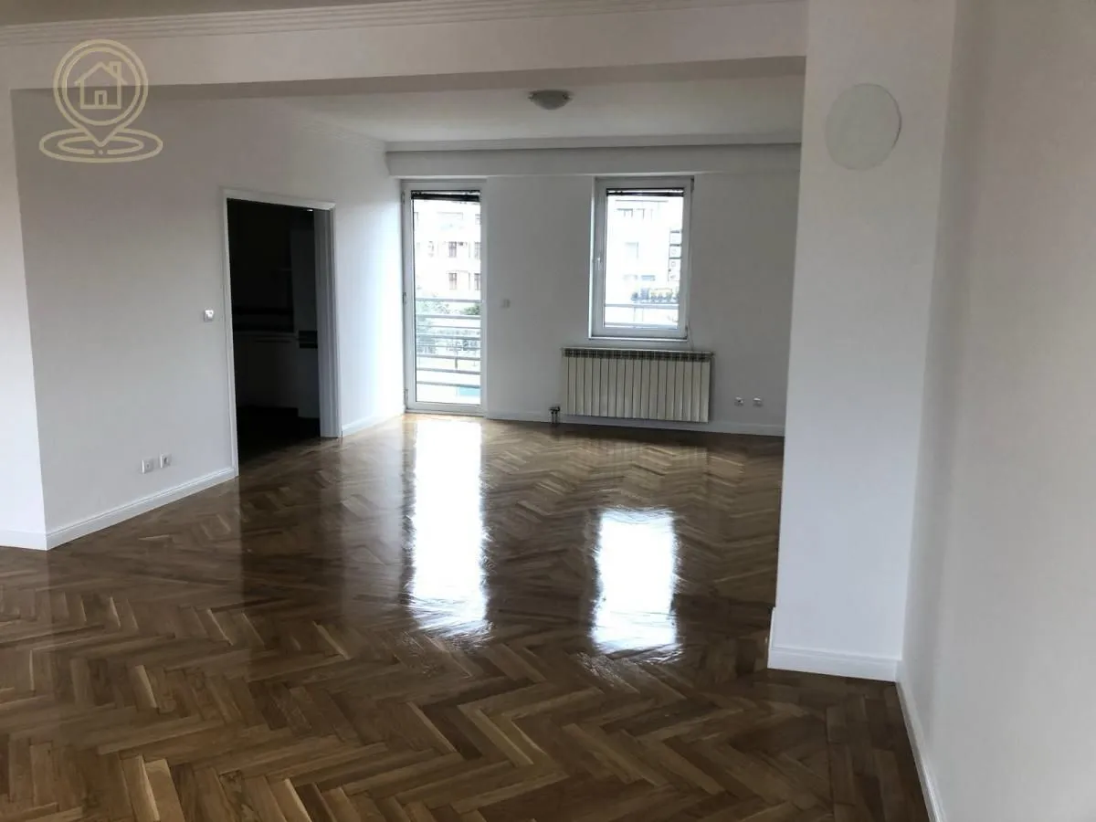 Rent, four bedroom apartment, 144m², Neimar, Vračar Sve Podlokacije