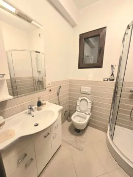 Izdavanje, dvosoban stan, 70m², Luštica, Tivat - image 3