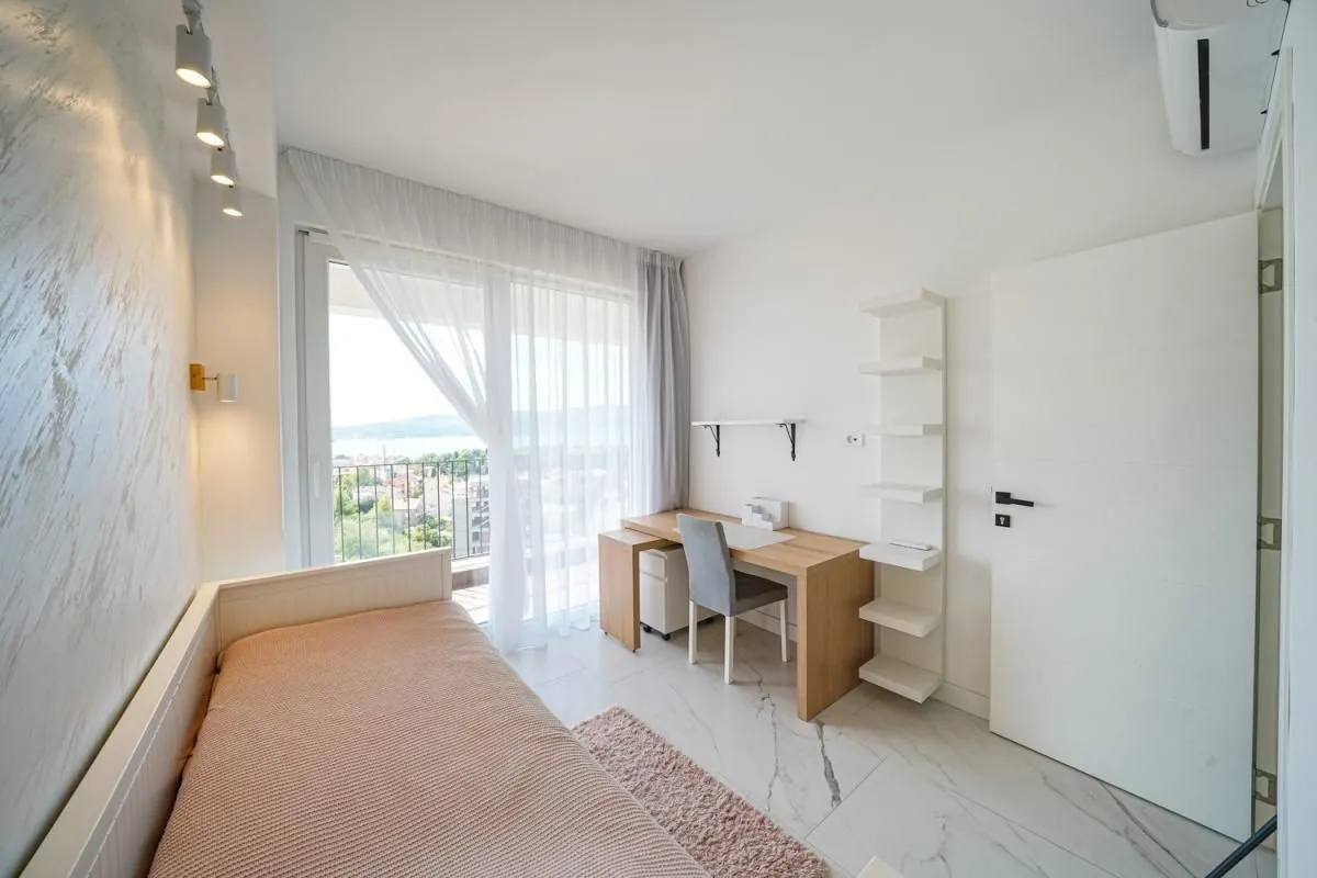 Prodaja, dvosoban stan, 66m², Tivat, Crna Gora