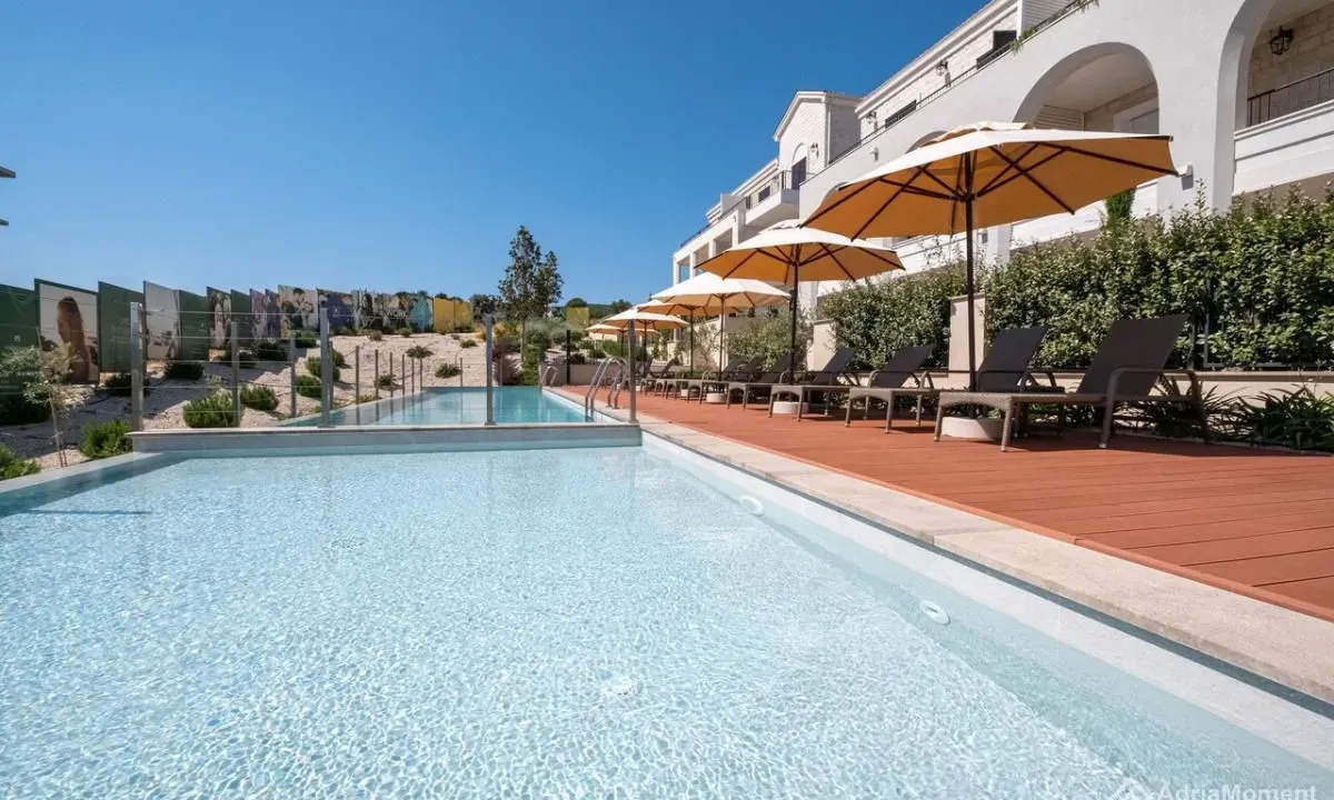 Sale, two bedroom apartment, 93m², Radovići, Tivat