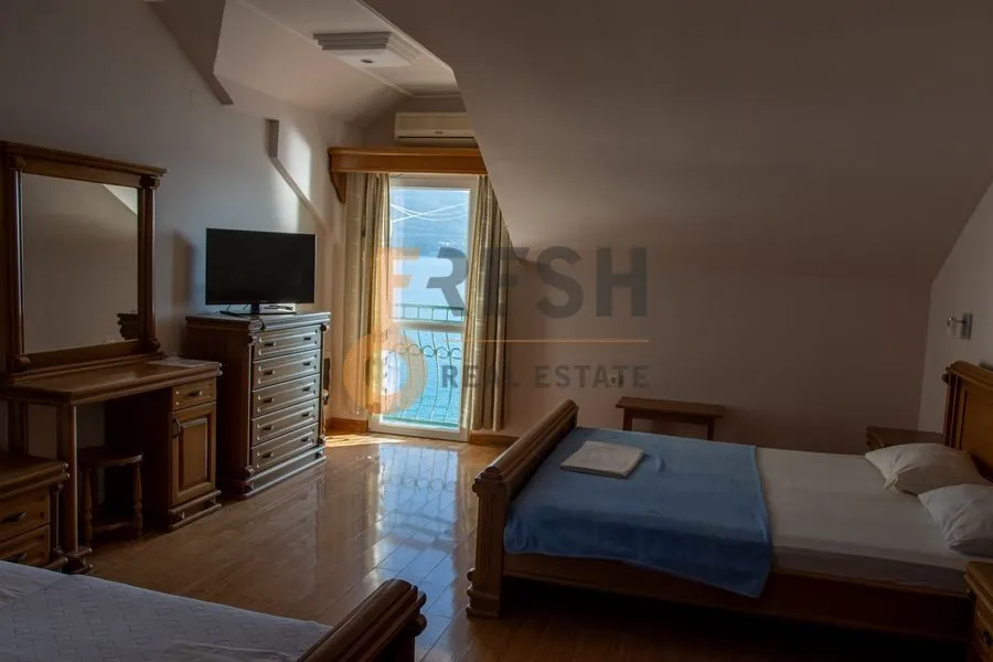 Sale, office space, 800m², Herceg Novi, Crna Gora
