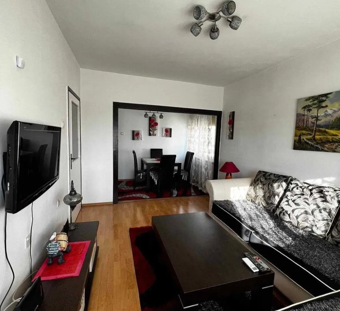 Rent, two bedroom apartment, 70m², Centar, Tivat