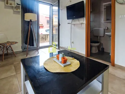 Izdavanje, garsonjera, 22m², Centar, Podgorica - image 8