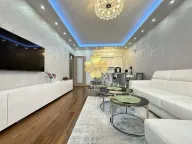 Izdavanje, dvosoban stan, 75m², Master Kvart, Podgorica - image 2