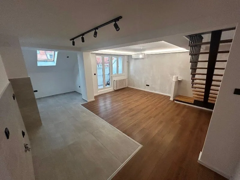 Prodaja, četvorosoban stan, 102m², Čukarica, Beograd