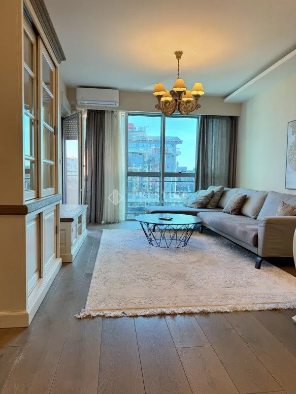 Izdavanje, dvosoban stan, 75m², Preko Morače, Podgorica