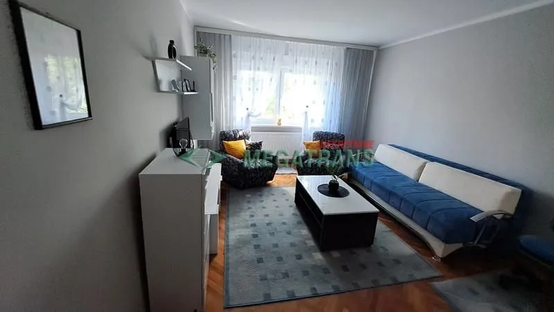 Izdavanje, dvosoban stan, 50m², Sajam, Novi Sad Sve Podlokacije