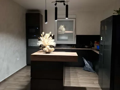 Sale, house, 120m², Podgorica, Crna Gora - image 9