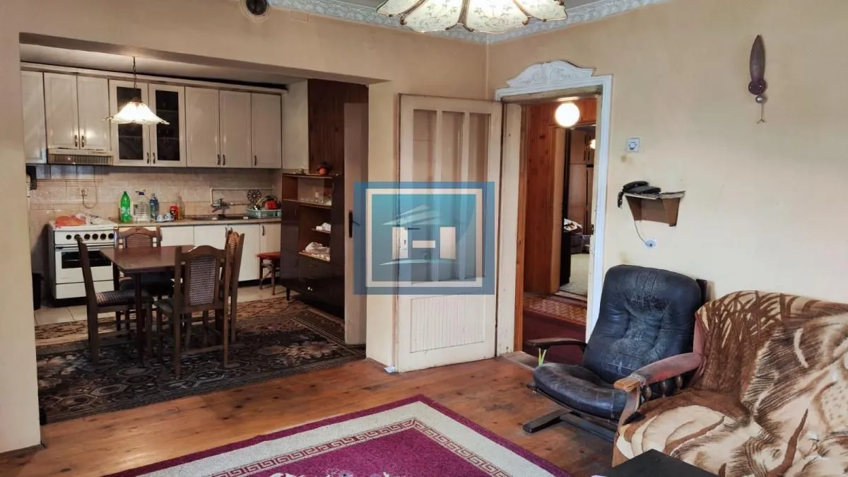 Sale, house, 240m², Batočina, Srbija