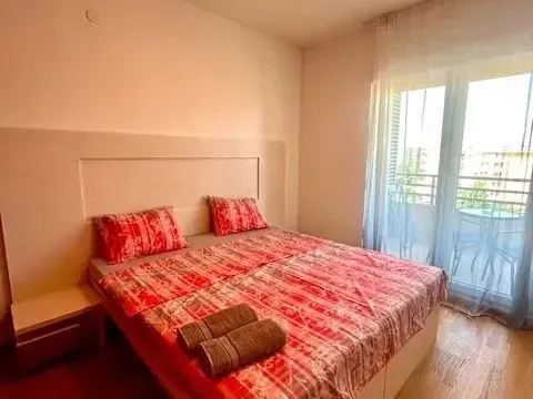 Rent, one bedroom apartment, 50m², City Kvart, Podgorica - image 7