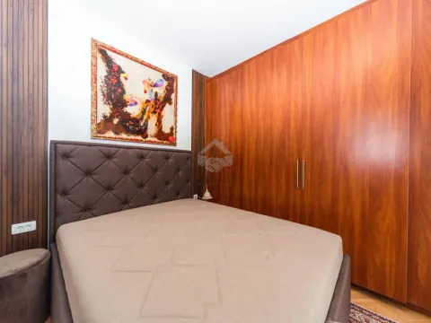 Izdavanje, dvosoban stan, 75m², Centar, Podgorica - image 6