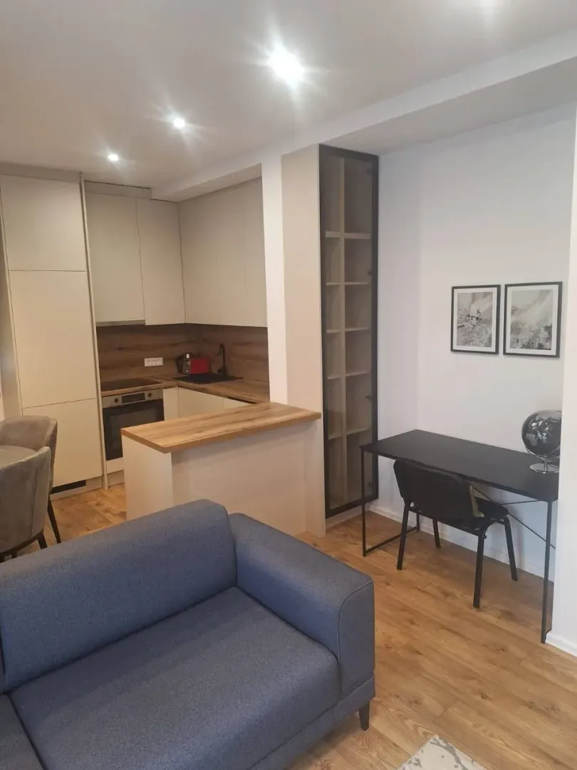 Rent, one bedroom apartment, 50m², Tivat, Crna Gora