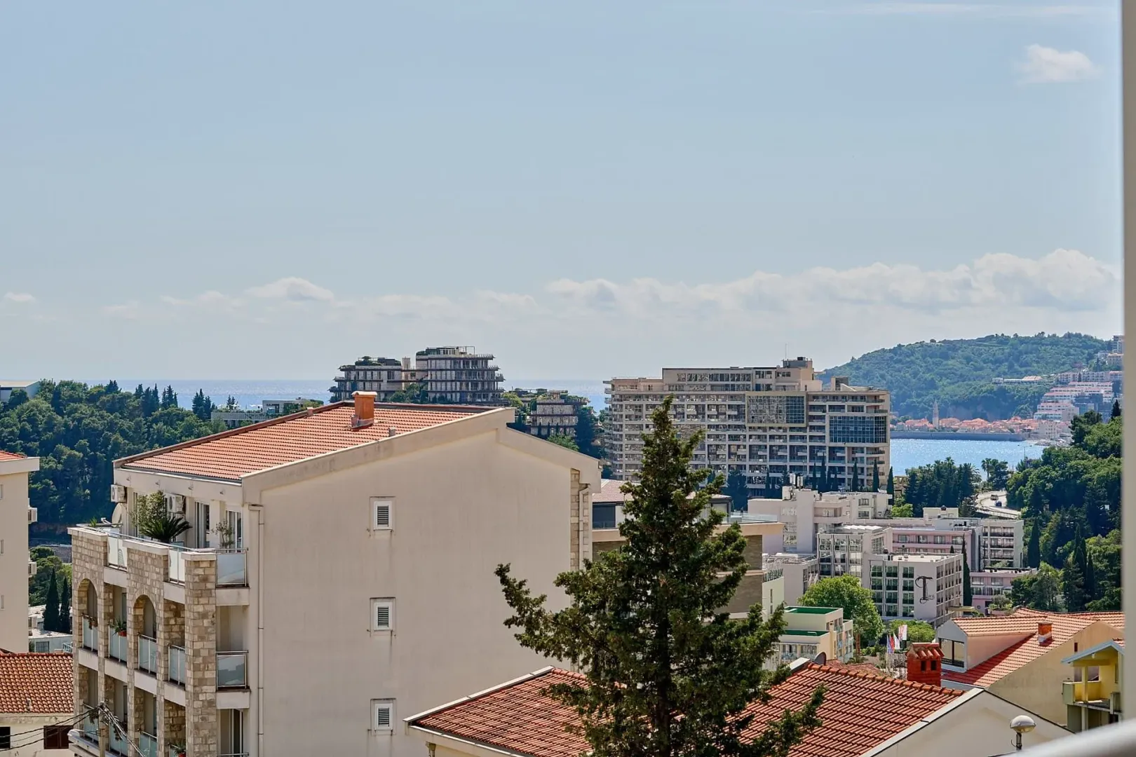 Sale, four bedroom apartment, 113m², Bečići, Budva