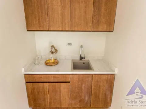 Prodaja, kuća, 420m², Đenovići, Herceg Novi - image 25