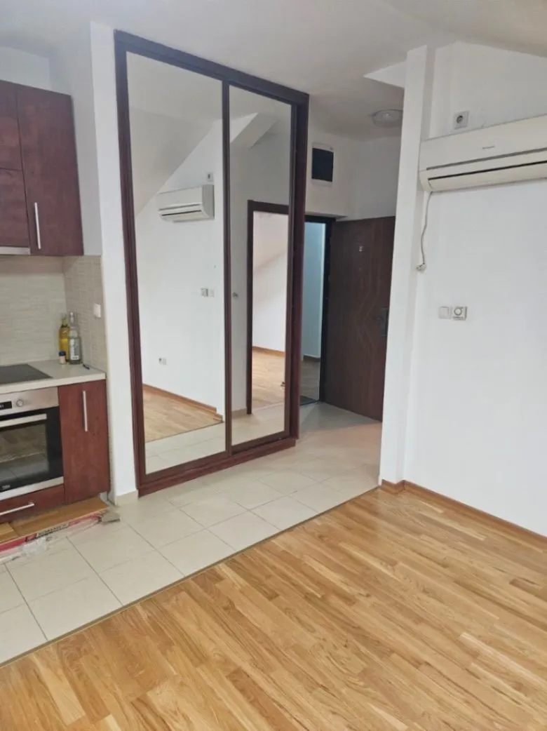 Prodaja, jednosoban stan, 33m², Momišići, Podgorica