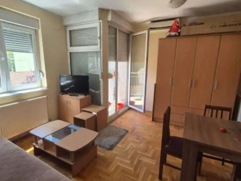 Izdavanje, jednosoban stan, 26m², Grbavica, Novi Sad Sve Podlokacije - image 2
