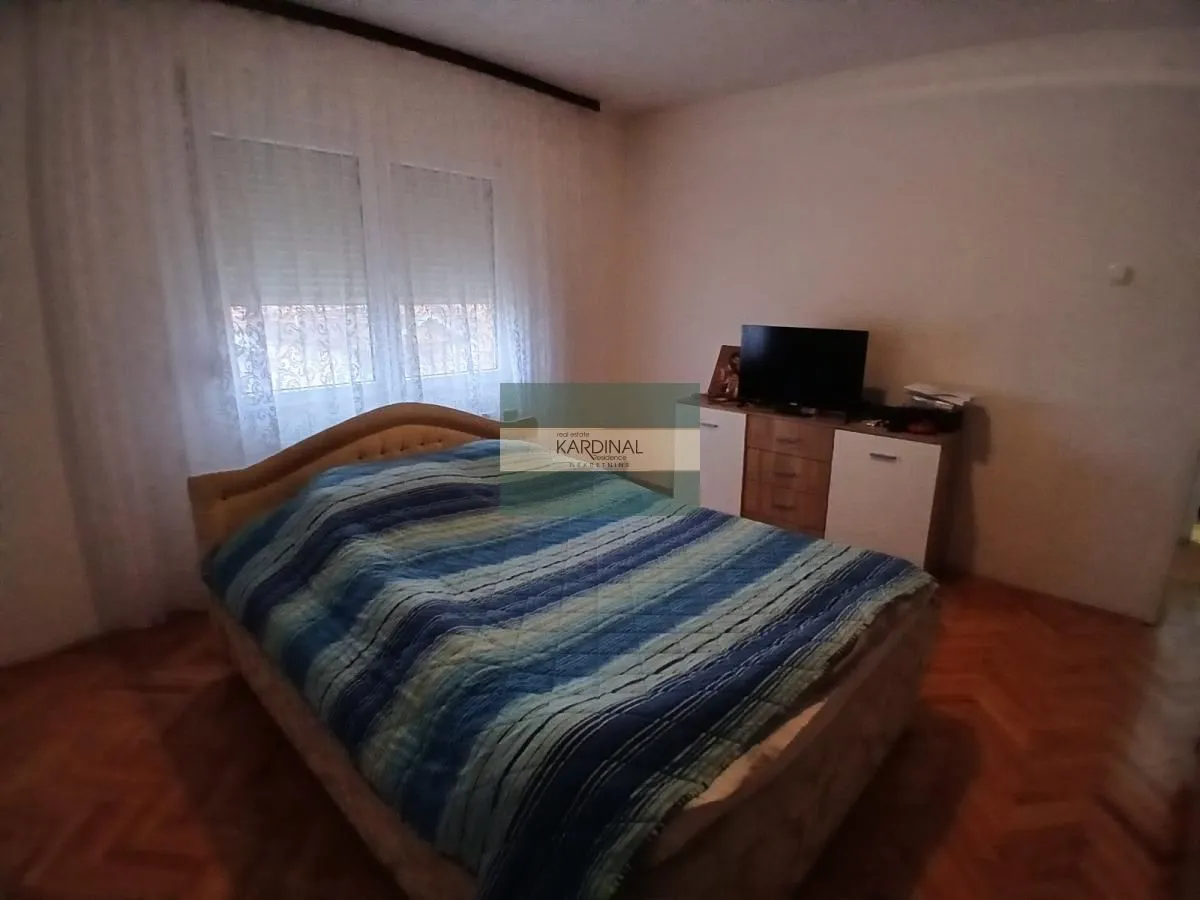 Sale, house, 150m², Grošnica, Kragujevac