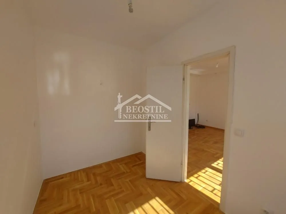 Rent, three bedroom apartment, 65m², Novi Beograd Blok 21, Novi Beograd Sve Podlokacije