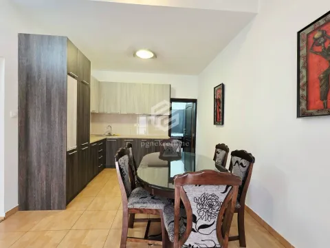 Rent, two bedroom apartment, 115m², Tološi, Podgorica - image 4