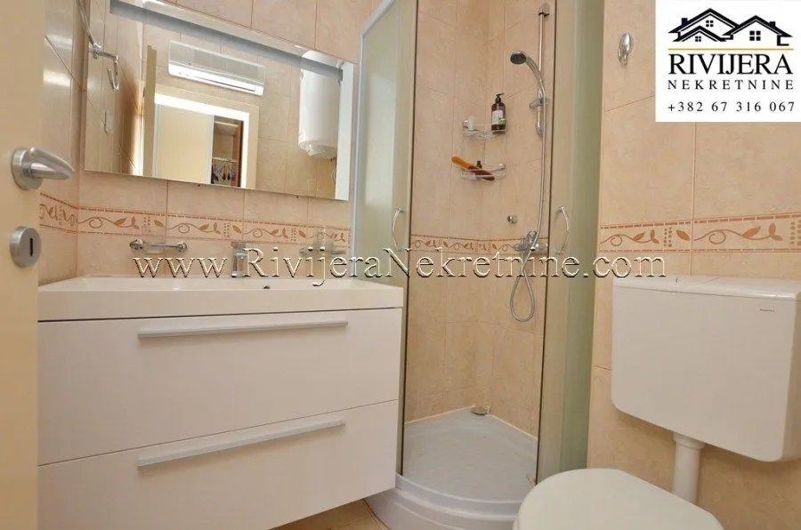 Prodaja, dvosoban stan, 121m², Baošići, Herceg Novi