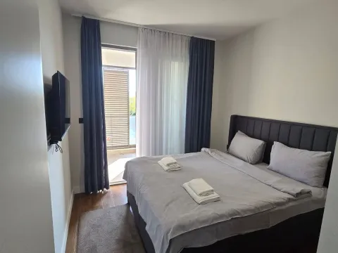 Rent, one bedroom apartment, 45m², Dumidran, Tivat - image 6