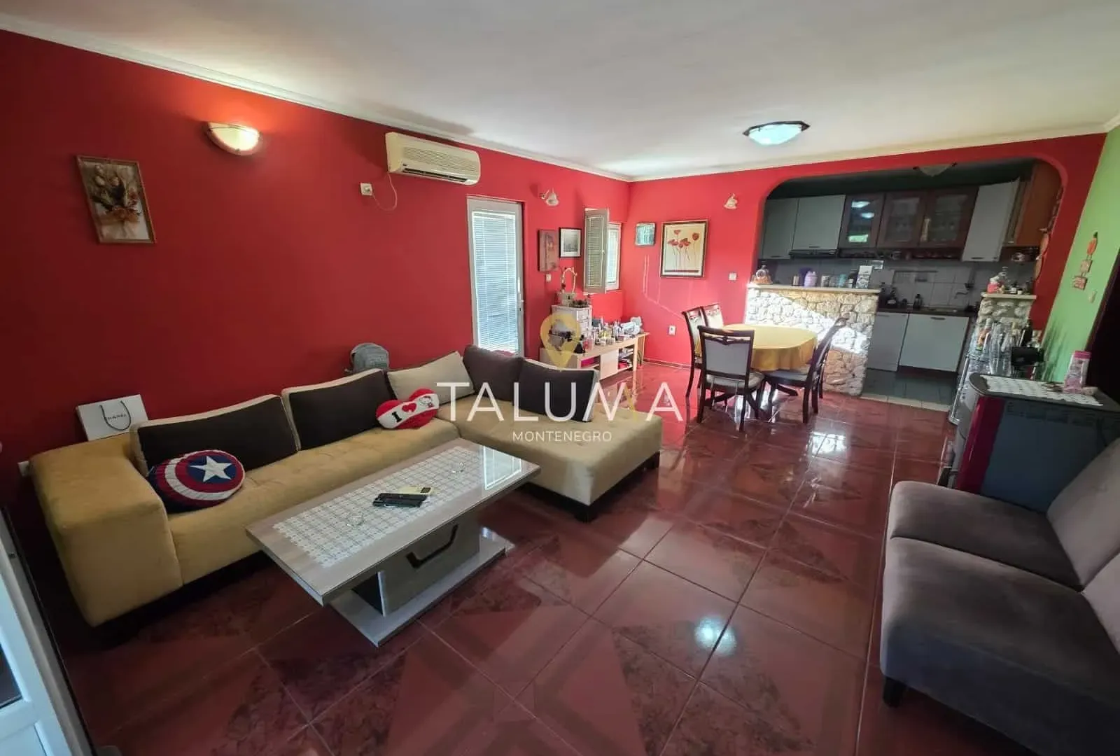 Izdavanje, kuća, 200m², Zagorič, Podgorica