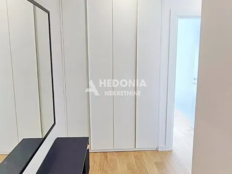 Izdavanje, trosoban stan, 60m², Lion, Zvezdara Sve Podlokacije - image 14