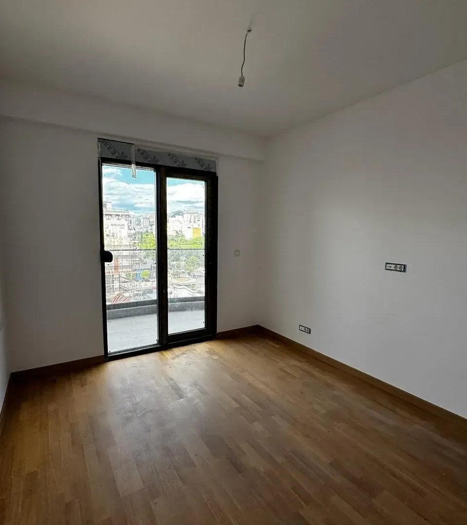 Sale, two bedroom apartment, 90m², Pobrežje, Podgorica