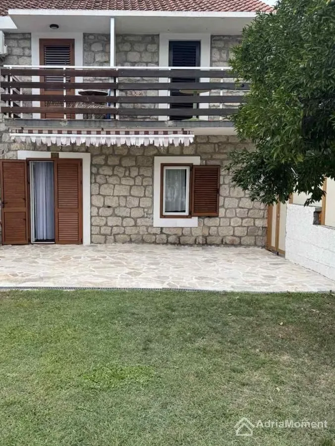 Prodaja, kuća, 156m², Đenovići, Herceg Novi