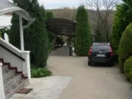 Izdavanje, kuća, 300m², Savski Venac, Beograd - image 13