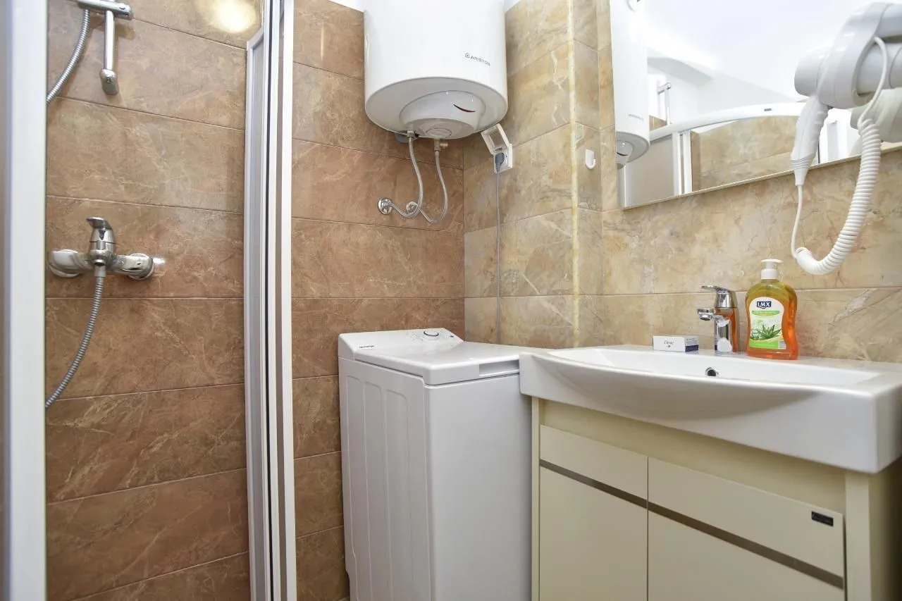 Prodaja, jednosoban stan, 44m², Budva, Crna Gora