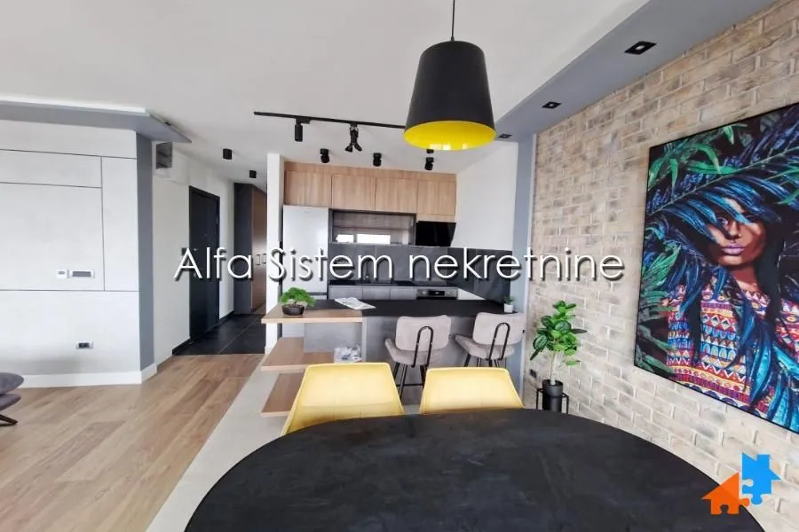 Izdavanje, trosoban stan, 90m², Uciteljsko Naselje, Zvezdara Sve Podlokacije