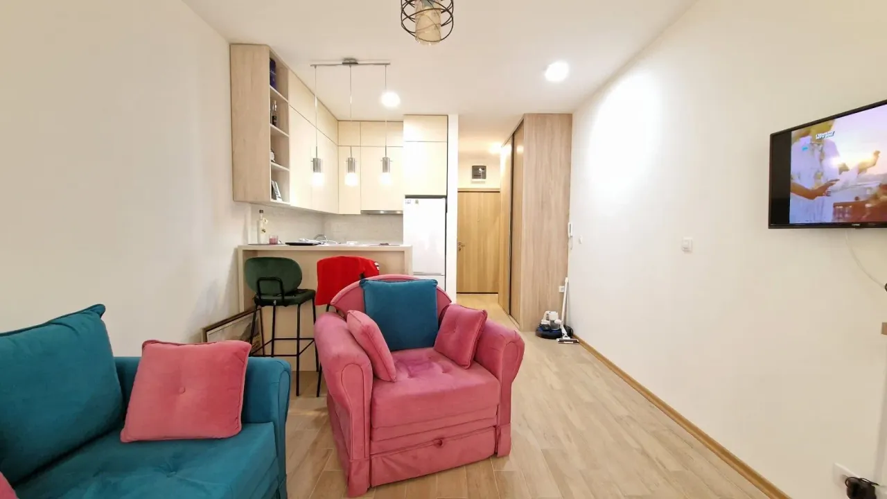 Izdavanje, garsonjera, 30m², Budva, Crna Gora