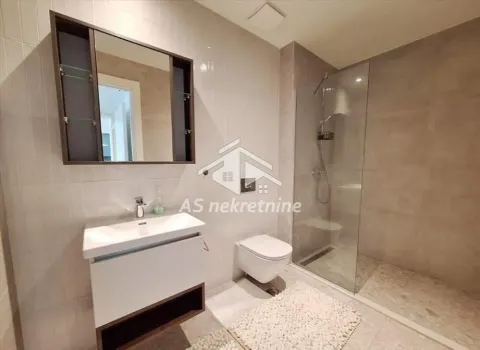 Izdavanje, trosoban stan, 83m², Savski Venac, Beograd - image 17