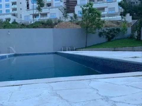 Sale, four bedroom apartment, 403m², Dobrota, Kotor