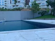 Sale, four bedroom apartment, 403m², Dobrota, Kotor - image 1