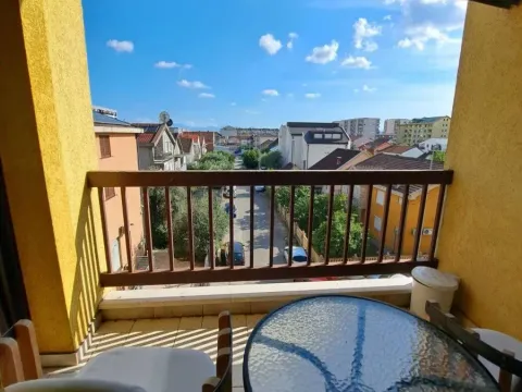 Rent, one bedroom apartment, 50m², Stari Aerodrom, Podgorica - image 15