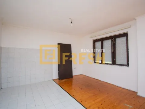 Sale, house, 368m², Konik, Podgorica - image 4