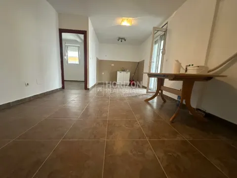 Rent, one bedroom apartment, 44m², Zagorič, Podgorica - image 2