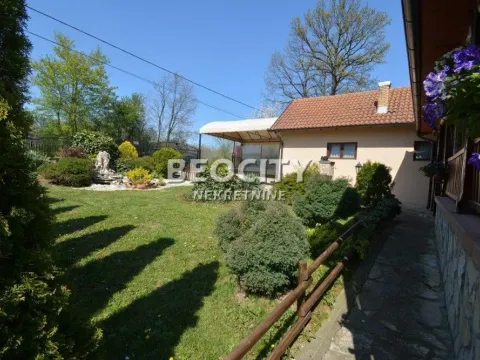Prodaja, kuća, 450m², Vrčin, Grocka - image 11